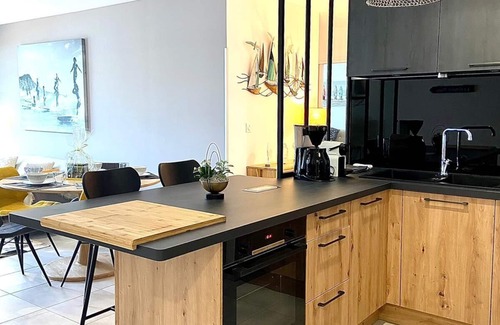 Pleneuf-Val-Andre Apartamento | SEAFRONT APARTMENT VAL ANDRE ALL INCLUSIVE FOR 5 PEOPLE