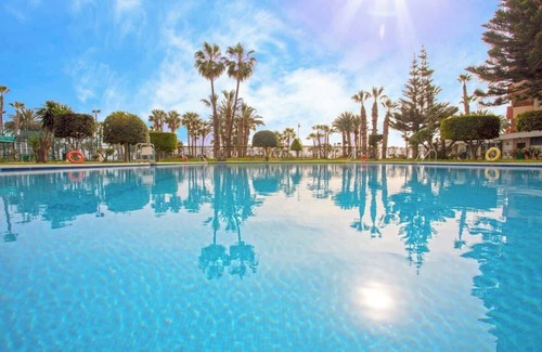 Almuñécar Apartamento | Apto. Frente al Mar 4 pers, El Paseo A/C, Wi-Fi