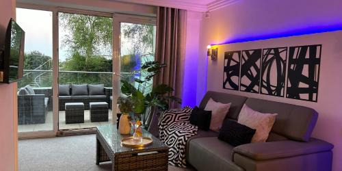 Westbourne Apartamento | Seafront Apartment Azure