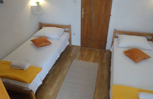 Drvenik Mali Apartamento | Apartamento frente al mar para 4 + 1 en Apartments Villa Ana - vista abierta al mar