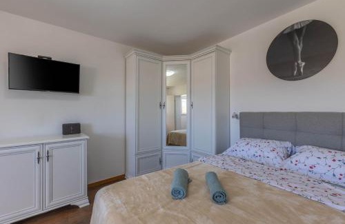 Karlobag Apartamento | Seafront Apartment Sanja - Happy Rentals