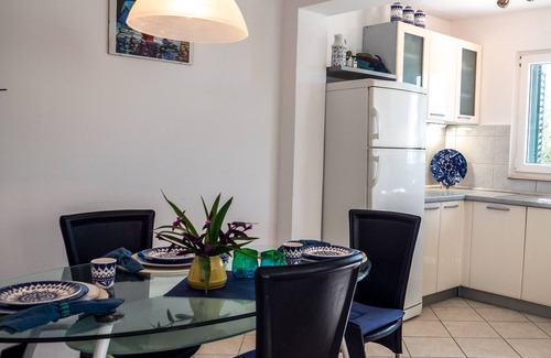 Krizna luka Casa | Seafront apartment w. free parking ( Andro)