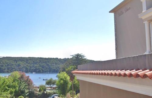 Kampor Apartamento | Seafront Family Apartment Una - Sunny Rab Island