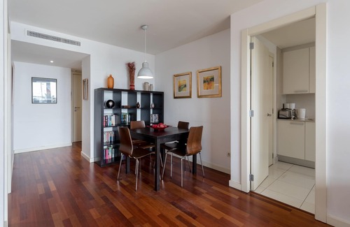 Diagonal Mar i el Front Maritim del Poblenou Apartamento | Unique Rentals - Lujoso apartamento frente al mar con terraza