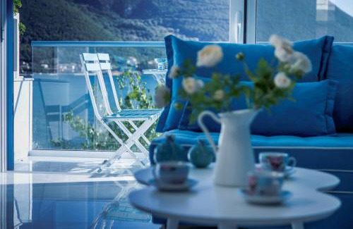 Vassiliki Casa | Seafront Luxury residence with amazing view