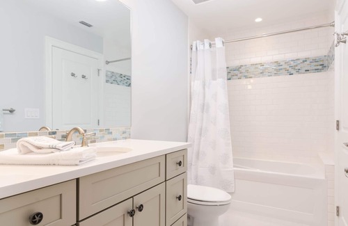 Coquina Sands Casa | SEAGLASS COTTAGE en Coquina Sands - ¡Recientemente renovado, a pie de la playa!