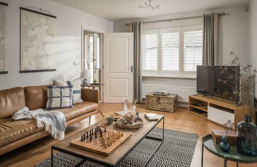 Camber Casa | Seaglass