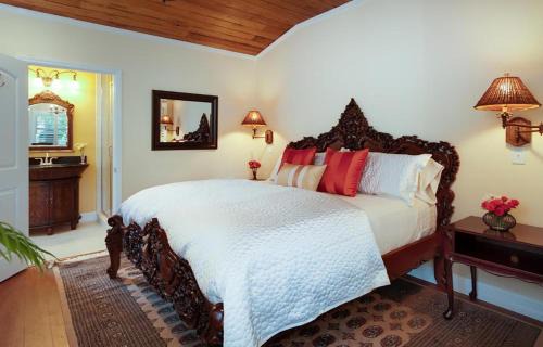 Melbourne Beach Cama Y Desayuno | SeaGlass Inn Bed and Breakfast
