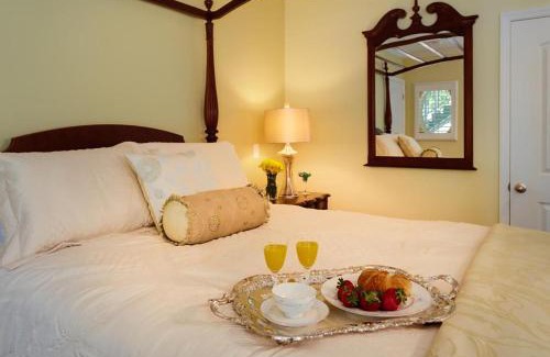 Melbourne Beach Cama Y Desayuno | SeaGlass Inn Bed and Breakfast