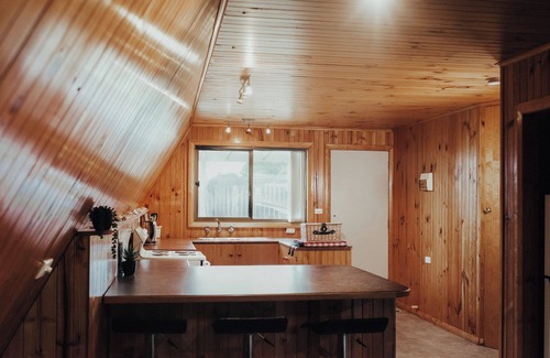 Coles Bay Casa | Seagrass Chalet - Freycinet Holiday Houses