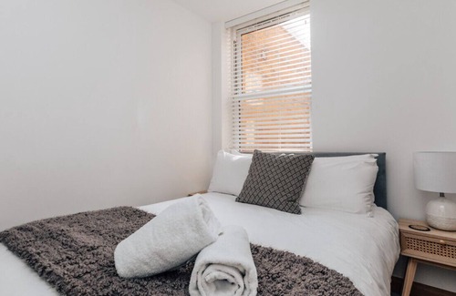 Henley Apartamento | Seagrass Henley - 2 Bed Entire Serviced Apartment
