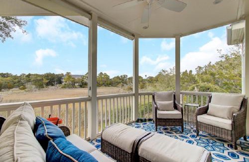 Isle of Palms Casa | Seagrass Lane 25 by Wild Dunes, Home with Marsh View and Resort Amenity Access
