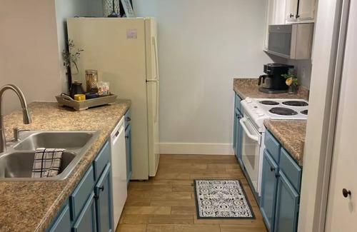 Crane Hill Casa | Seagrove 30A 2 bedroom plus bunks easy beach access -4 bikes
