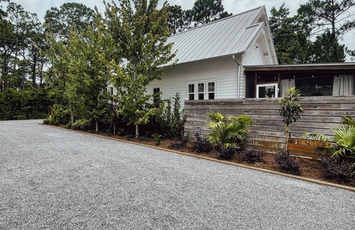 Watercolor Alquiler De RV | Seagrove Beach RV spot on 30A + pool!