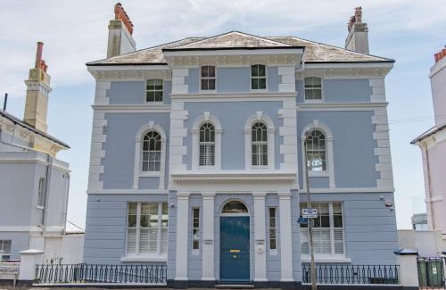 Folkestone Casa | Seagulls by Bloom Stays