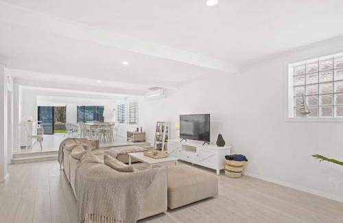Shoal Bay Casa | Seahaven Unit 1 Shoal Bay Road 81