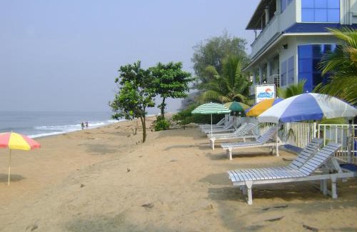 Kuzhuppilly Complejo | Sealine Beach Resorts
