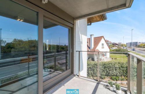 Oostduinkerke-Bad Apartamento | Sealine - modern apartment at 100m from the beach