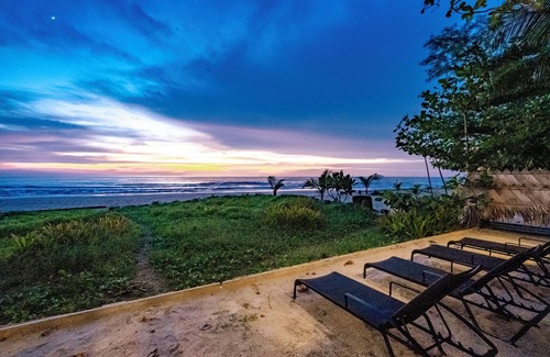 Sa Khu Villa | Sealord Naithon Beach Phuket