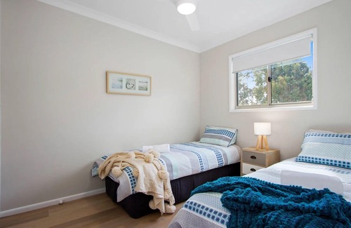 Callala Bay Casa | Seannsail - Steps to the White Sands of Jervis Bay - Recently Renovated