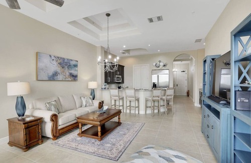 Cape Harbour Condominio | Seas the Day | 2/2 Beautiful Marina View