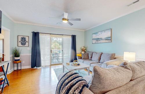 Central Myrtle Beach Apartamento | Seas the Day at Magnolia Place