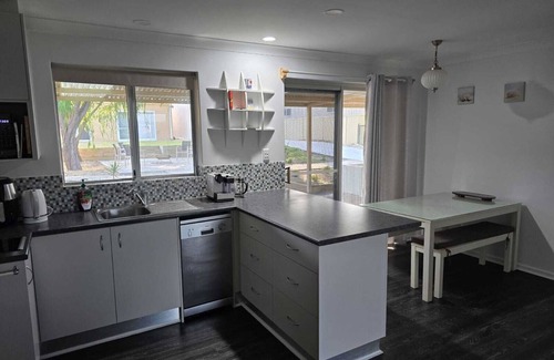 Lancelin Casa | Seas The Day