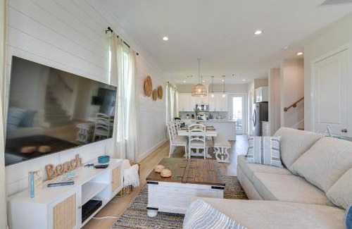 Galveston Casa | Seas The Day Home with Pool Access in Galveston