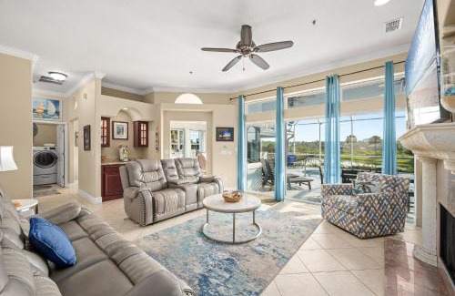 Painters Walk Casa | Seas the Day