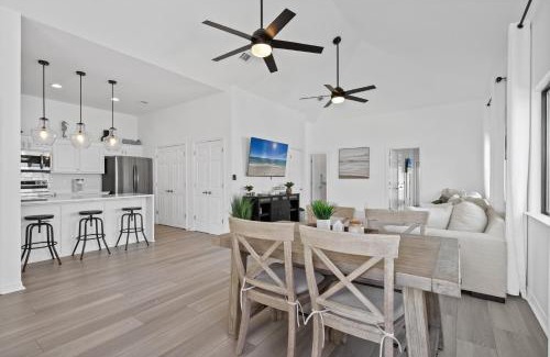 Navarre Beach Casa | Seas The Day