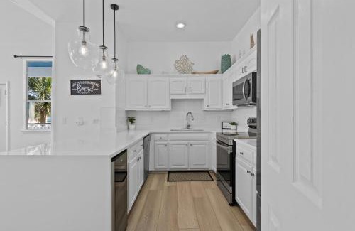 Navarre Beach Casa | Seas The Day