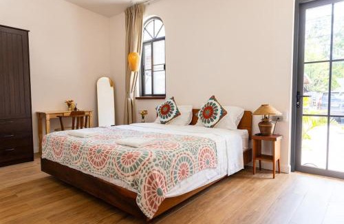 Chaloklum Casa | SeaSalt BeachFront Holiday Home, Private pool, 2 Bedroom house