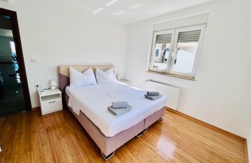 Pjescana Uvala Apartamento | SeaScape Deluxe Residence