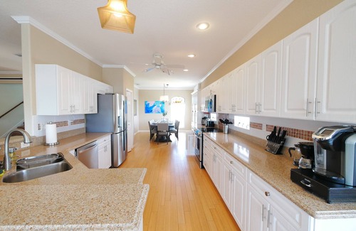 Spring Hill Casa | Seascape - WHOLE HOUSE 360 water views, pool, gulf