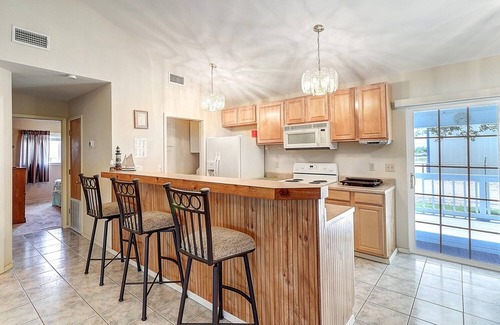 Rockport Casa | Seashell Memories 2 Bedroom Home by RedAwning