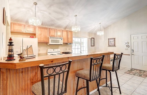 Rockport Casa | Seashell Memories 2 Bedroom Home by RedAwning