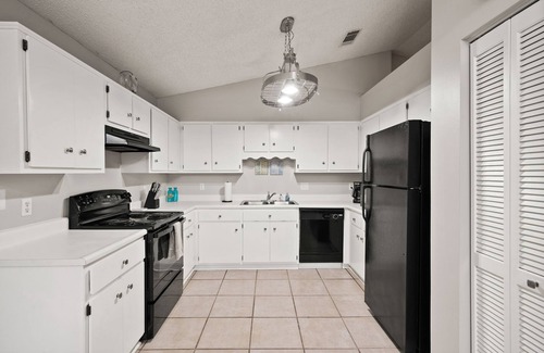 Brunswick Casa | Seashore Cottage | 3 Bed, 2 Bath
