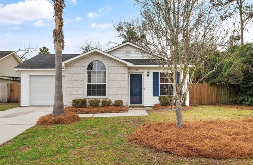 Brunswick Casa | Seashore Cottage | 3 Bed, 2 Bath