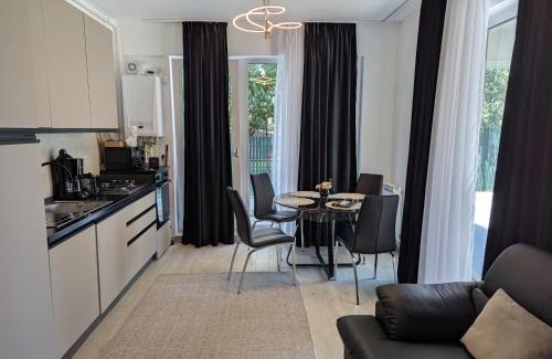 Mamaia-Sat Apartamento | Seaside Apartment Nora - Meraki Resort Pool and Spa - Private Parking