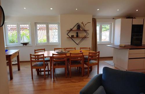 Stomorska Apartamento | Seaside Apartment Šolta