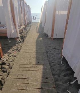 Shengjin Apartamento | Seaside Apartment Shengjin- The rock