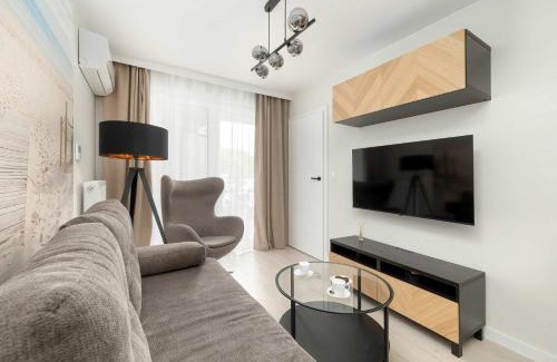 Niechorze Apartamento | Seaside Apartment with Parking and Air Conditioning Close to the Beach by Noclegi Renters