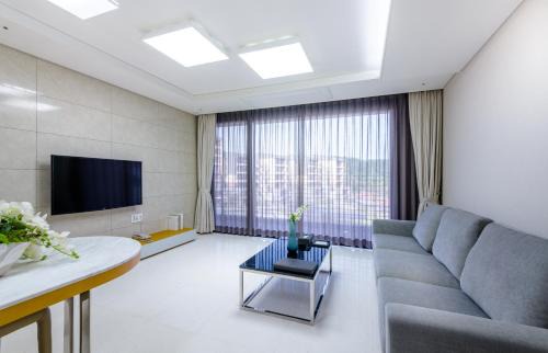 Jungmun Complejo | Seaside Arden