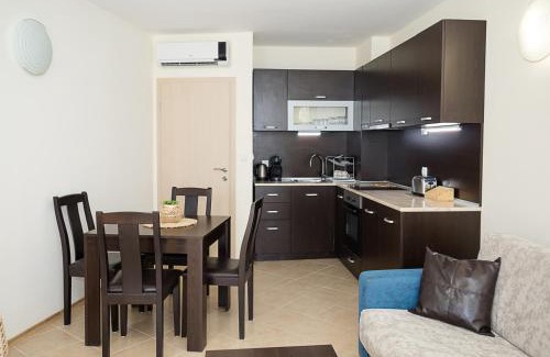 Kavarna Apartamento | Seaside Bliss- Elegant 1BD with Stunning View by Flat Mаnager