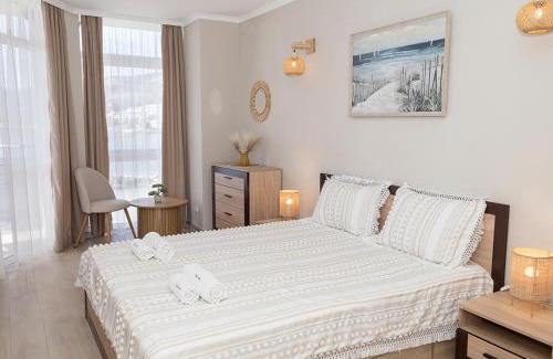 Kavarna Apartamento | Seaside Bliss- Elegant 1BD with Stunning View by Flat Mаnager