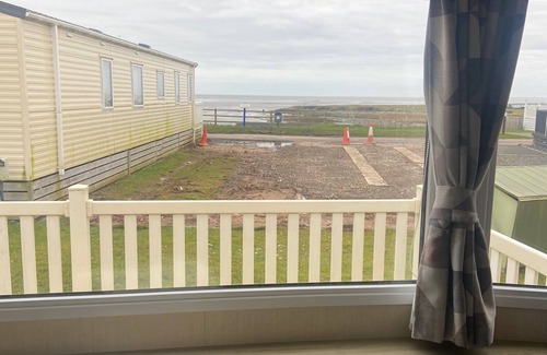 Morecambe Cabina | Seaside Bliss Cabin Retreat in Morecambe