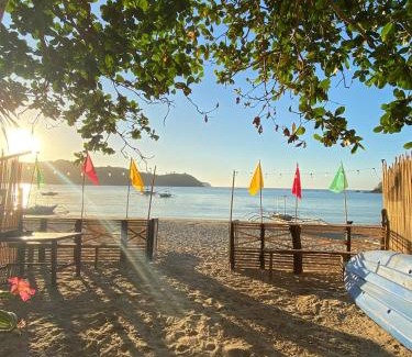 El Nido Otro | Seaside Camp Bucana