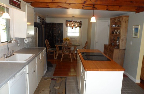 Lords Point Casa | Alquiler académico / verano-Lords Point, Stonington CT $ 1395 mes de alquiler académico