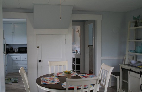 Little Compton Casa | Seaside Cottage Sakonnet Point. Beautiful views of the harbor and sunsets!