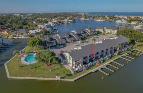 Harbor Oaks Casa | Seaside Cottage with water views!